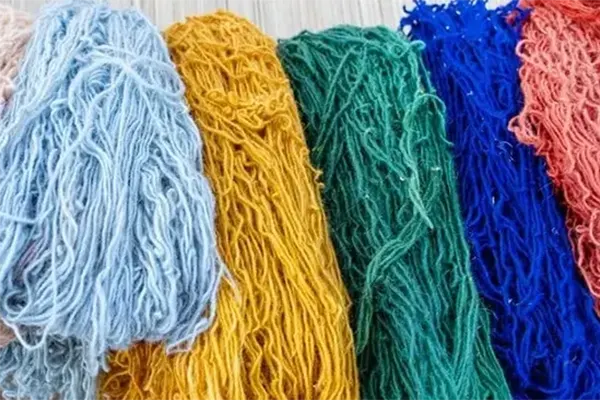 steps-dye-carpet