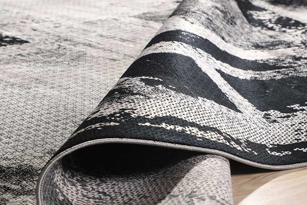 فرش ضخیم بهتر است یا نازک؟ کدام را بخریم؟